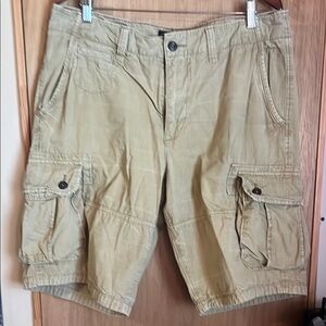 Men's Tan Cargo Shorts